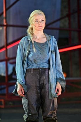 Bad Hersfelder Festspiele - Parzival . Schauspielerin Varia Linnea Sjöström während der Fotoprobe zur Inszenierung Parzival im Rahmen der Bad Hersfelder Festspiele am 24.06.2026 in der Stiftsruine Bad Hersfeld. 20260624MWI129824 *** Bad Hersfeld Festival: Parzival – Actress Varia Linnea Sjöström during the photo shoot for the production of Parzival as part of the Bad Hersfeld Festival on June 24, 2026, at the Stiftsruine in Bad Hersfeld 20260624MWI129824