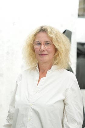 Christine Bergstrom Closing cocktail reception for the exhibition Azzedine Alaïa and Christian Dior: Two Masters of Haute Couture at the Azzedine Alaïa Foundation in Paris on June 24, 2026 Anne Sophie Guebey Bestimage Exhibition Azzedine Alaïa and Christian Dior: Two Masters of Haute Couture at the Azzedine Alaïa Foundation in Paris, Paris, France  Copyright: xAnne-SophiexGuebeyx xBestimagexAnne-SophiexGuebeyx xBestimagex