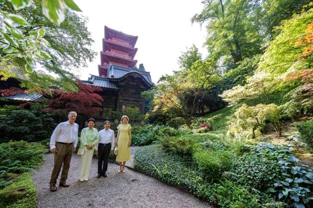 State Visit of the Emperor and the Empress of Japan to Belgium BRUSSELS, BELGIUM - JUNE 25 : Emperor Naruhito of Japan, Empress Masako of Japan, Queen Mathilde of Belgium and King Philippe - Filip of Belgium pictured during the visit of the garden and the Japanese Tower during the state visit of the Emperor and Empress of Japan to Belgium, on June 25, 2026 in Brussels, Belgium, 25 06 2026 Brussels Belgium  Copyright: xOlivierxMatthysx