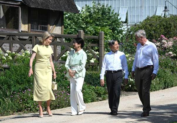 State Visit of the Emperor and the Empress of Japan to Belgium BRUSSELS, BELGIUM - JUNE 25 : King Philippe - Filip of Belgium, Queen Mathilde of Belgium, Emperor Naruhito of Japan and Empress Masako of Japan pictured during a wallk in the greenhouses at the Castle of Laeken during the state visit of the Emperor and Empress of Japan to Belgium, on June 25, 2026 in Brussels, Belgium, 25 06 2026 Brussels Belgium  Copyright: xBertxVanxDenxBrouckex