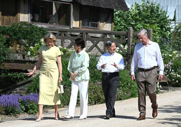 State Visit of the Emperor and the Empress of Japan to Belgium BRUSSELS, BELGIUM - JUNE 25 : King Philippe - Filip of Belgium, Queen Mathilde of Belgium, Emperor Naruhito of Japan and Empress Masako of Japan pictured during a wallk in the greenhouses at the Castle of Laeken during the state visit of the Emperor and Empress of Japan to Belgium, on June 25, 2026 in Brussels, Belgium, 25 06 2026 Brussels Belgium  Copyright: xBertxVanxDenxBrouckex