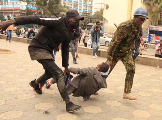 Demonstration held on the second anniversary of the deadly Generation Z protests in Kenya NAIROBI, KENYA - JUNE 25: Kenyan security forces intervene and detain a protester as a demonstration was held on the second anniversary of the protests that erupted in 2024 against the controversial finance bill led by Generation Z and resulted in the deaths of dozens of people in Nairobi, Kenya, on June 25, 2026. Families of those who lost their lives, activists, and citizens gathered in front of the parliament building to commemorate the victims despite heavy police barricades and lockdown measures in the capital. Lucas Mukasa Anadolu Nairobi Kenya. Editorial use only. Please get in touch for any other usage.  Copyright: x2026xAnadoluxLucasxMukasax