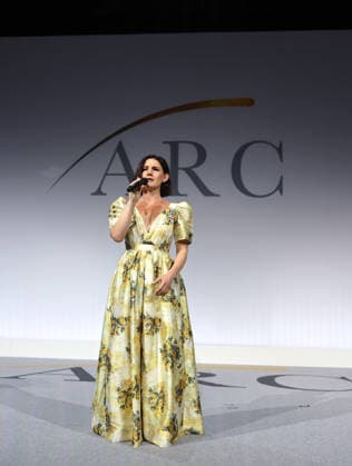 Carrie Manolakos performs at the Alliance for Responsible Citizenship Conference 2026. Image Licensed to Parsons Media. 25 06 2026. London, United Kingdom. The Alliance for Responsible Citizenship Conference 2026.  Copyright: xAndrewxParsonsx xParsonsxMediax PAR-9218-0032