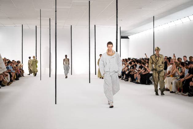 PFW - Issey Miyake - Runway A model presents a creation by IM Issey Miyake Men Miyake Design Studio team as part of their Menswear Spring-Summer 2027 collection show for fashion house Issey Miyake during Men s Fashion Week in Paris, France, June 25, 2026. Photo by Alexis Jumeau ABACAPRESS.COM Paris France  Copyright: xJumeauxAlexis ABACAx