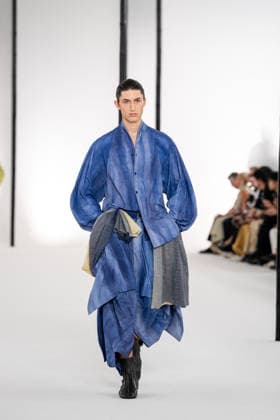 PFW - Issey Miyake - Runway A model presents a creation by IM Issey Miyake Men Miyake Design Studio team as part of their Menswear Spring-Summer 2027 collection show for fashion house Issey Miyake during Men s Fashion Week in Paris, France, June 25, 2026. Photo by Alexis Jumeau ABACAPRESS.COM Paris France  Copyright: xJumeauxAlexis ABACAx