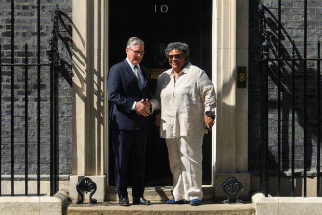Barbados Prime Minister Visit at Downing Street, London, UK - Thursday 25 June 2026 Mia Mottley - Prime Minister of Barbados arrives for a bilateral meeting with British Prime Minister Sir Keir Starmer in Downing Street, London, England, UK on Thursday 25 June, 2026., Credit:Justin Ng Avalon UK, England, London, Downing Street  Copyright: xJustinxNgx xAvalonx 1112443368