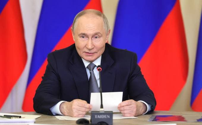 Russian President Vladimir Putin chairs a meeting on developing the domestic aviation industry at the Gromov Flight Research Institute in Moscow Russian President Vladimir Putin chairs a meeting on developing the domestic aviation industry at the Gromov Flight Research Institute in Moscow, Russia, June 25, 2026. Photo by Russian President official apaimages Russia Russia Russian Federation 250626_Russia_RPO_00(4) Copyright: xapaimagesxRussianxPresidentxxofficialx xapaimagesx