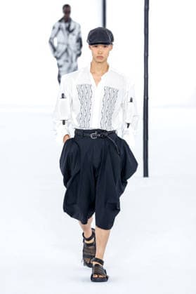 Issey Miyake Ready-to-Wear Men’s Spring Summer 2027 Fashion Show during Paris Fashion Week at the Césure Cultural Center in Paris, France, on June 24, 2026 Bestimage Runway during the Issey Miyake Men’s Spring Summer 2027 fashion show as part of Paris Fashion Week on June 24, 2026 in Paris, France Paris France  Copyright: xAgencex xBestimagexAgencex xBestimagex