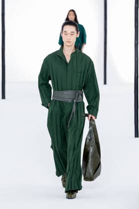 Issey Miyake Ready-to-Wear Men’s Spring Summer 2027 Fashion Show during Paris Fashion Week at the Césure Cultural Center in Paris, France, on June 24, 2026 Bestimage Runway during the Issey Miyake Men’s Spring Summer 2027 fashion show as part of Paris Fashion Week on June 24, 2026 in Paris, France Paris France  Copyright: xAgencex xBestimagexAgencex xBestimagex