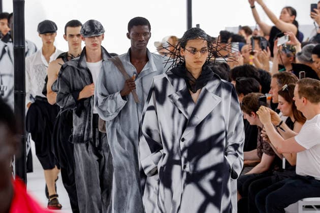 Issey Miyake Ready-to-Wear Men’s Spring Summer 2027 Fashion Show during Paris Fashion Week at the Césure Cultural Center in Paris, France, on June 24, 2026 Bestimage Runway during the Issey Miyake Men’s Spring Summer 2027 fashion show as part of Paris Fashion Week on June 24, 2026 in Paris, France Paris France  Copyright: xAgencex xBestimagexAgencex xBestimagex