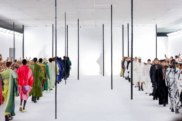 Issey Miyake Ready-to-Wear Men’s Spring Summer 2027 Fashion Show during Paris Fashion Week at the Césure Cultural Center in Paris, France, on June 24, 2026 Bestimage Runway during the Issey Miyake Men’s Spring Summer 2027 fashion show as part of Paris Fashion Week on June 24, 2026 in Paris, France Paris France  Copyright: xAgencex xBestimagexAgencex xBestimagex