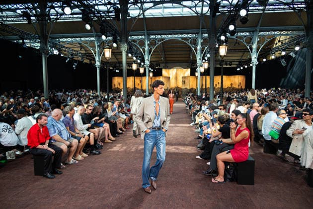 PFW Amiri Runway Menswear NB A model walks the runway during the Amiri Menswear Spring Summer 2027 show as part of Paris Fashion Week on June 25, 2026 in Paris, France. Photo by Nasser Berzane ABACAPRESS.COM Paris France  Copyright: xBerzanexNasser ABACAx
