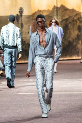 PFW Amiri Runway Menswear NB A model walks the runway during the Amiri Menswear Spring Summer 2027 show as part of Paris Fashion Week on June 25, 2026 in Paris, France. Photo by Nasser Berzane ABACAPRESS.COM Paris France  Copyright: xBerzanexNasser ABACAx