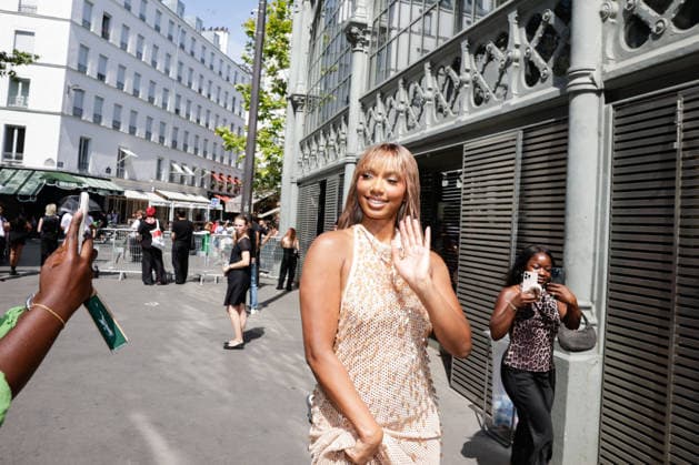 Ronisia at the Amiri Spring Summer 2027 Men’s Ready-to-Wear show at the Carreau du Temple during Paris Fashion Week (PFW), June 25, 2026 Tiphaine Lebely Bestimage Celebrities at the Amiri Spring Summer 2027 Men’s Ready-to-Wear show at the Carreau du Temple during Paris Fashion Week (PFW) in Paris, France  Copyright: xTiphainexLebelyx xBestimagexTiphainexLebelyx xBestimagex