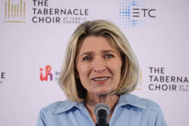 Los Angeles CA June 25: Sister Camille N. Johnson at The Tabernacle Choir & Orchestra at Temple Sqaure conference on June 25, 2026 Credit: USA  - ZUMAa123 20260625_zaa_a123_018 Copyright: xAdMediax