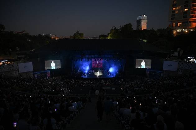Soul Singer Imany performs live at Harbiye Open Air Theatre in Istanbul ISTANBUL, TURKIYE - JUNE 25: Soul singer Imany performs on stage during her Women Deserve Rage European tour at the Harbiye Cemil Topuzlu Open Air Theatre in Istanbul, Turkiye on June 25, 2026. Saffet Azak Anadolu Istanbul Turkey. Editorial use only. Please get in touch for any other usage.  Copyright: x2026xAnadoluxSaffetxAzakx