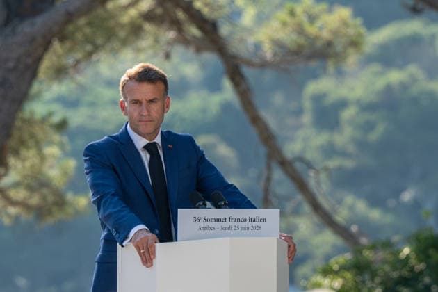 36th Franco-Italian Summit - Antibes French President Emmanuel Macron during a press conference at the 36th Franco-Italian Summit in Antibes, France, on June 25, 2026. Photo by Laurent Coust ABACAPRESS.COM Antibes France  Copyright: xCoustxLaurent ABACAx