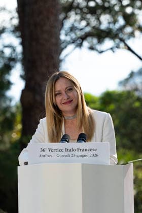 36th Franco-Italian Summit - Antibes Italian Prime Minister Giorgia Meloni during a press conference at the 36th Franco-Italian Summit in Antibes, France, on June 25, 2026. Photo by Laurent Coust ABACAPRESS.COM Antibes France  Copyright: xCoustxLaurent ABACAx