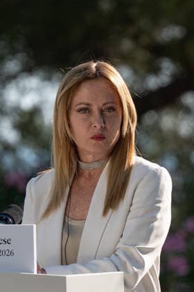 36th Franco-Italian Summit - Antibes Italian Prime Minister Giorgia Meloni during a press conference at the 36th Franco-Italian Summit in Antibes, France, on June 25, 2026. Photo by Laurent Coust ABACAPRESS.COM Antibes France  Copyright: xCoustxLaurent ABACAx