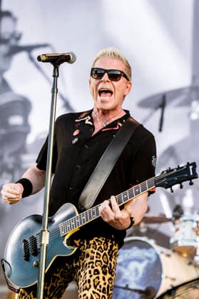 The Offspring live at Tinderbox 2026 Odense, Denmark. 26th, June 2026. The American rock band The Offspring performs a live concert during the Danish music festival Tinderbox 2026 in Odense. Here singer and guitarist Dexter Holland is seen live on stage. Denmark, Odense  Copyright: xGonzalesxPhoto LassexLagonix