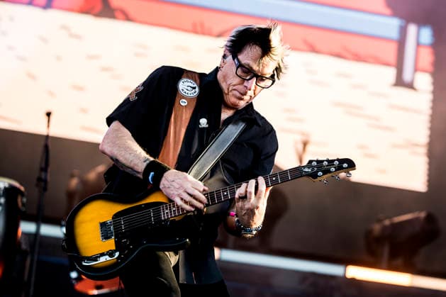 The Offspring live at Tinderbox 2026 Odense, Denmark. 26th, June 2026. The American rock band The Offspring performs a live concert during the Danish music festival Tinderbox 2026 in Odense. Here guitarist Noodles is seen live on stage. Denmark, Odense  Copyright: xGonzalesxPhoto LassexLagonix