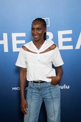 The Bear Premiere - Paris Franco-Malian actress Eye Haidara attends ‘The Bear’ Premiere for the release of the new Season 5 (five) on Disney + (Disney+) on June 25, 2026 in Paris, France. Photo by Alexis Jumeau ABACAPRESS.COM Paris France  Copyright: xJumeauxAlexis ABACAx
