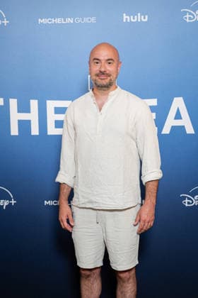 The Bear Premiere - Paris French comedian and actor Kyan Khojandi attends ‘The Bear’ Premiere for the release of the new Season 5 (five) on Disney + (Disney+) on June 25, 2026 in Paris, France. Photo by Alexis Jumeau ABACAPRESS.COM Paris France  Copyright: xJumeauxAlexis ABACAx