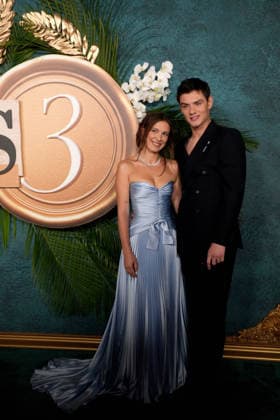 June 25, 2026, New York, Ny, USA: MILLIE BOBBY BROWN and LOUIS PARTRIDGE attend the Enola Holmes 3 New York Red Carpet Premiere, .The Plaza Hotel, NYC.June 25 2026. . MILLIE BOBBY BROWN attends the Enola Holmes 3 New York Red Carpet Premiere, .The Plaza Hotel, NYC.June 25 2026. New York USA - ZUMAms4_ 20260625_faf_ms4_006 Copyright: xSoniaxMoskowitzxGordonx