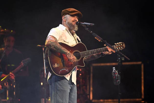 Zac Brown performing at British Airways ARC in London LONDON, ENGLAND - JUNE 25: Zac Brown performing at British Airways ARC, Olympia on June 25, 2026 in London, England CAP MAR MAR Great Britain UK Copyright: xMartinxHarris CapitalxPicturesx