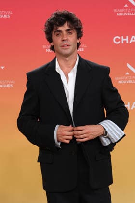 Javier Ambrossi at the La Gare du Midi theater in Biarritz as part of the Biarritz Film Festival Nouvelles Vagues on June 25, 2026 Jean Marc Lhomer Bestimage Celebs at the La Gare du Midi theater in Biarritz as part of the Biarritz Film Festival – Nouvelles Vagues on June 25, 2026, in Biarritz, France  Copyright: xJean-MarcxLhomerx xBestimagexJean-MarcxLhomerx xBestimagex