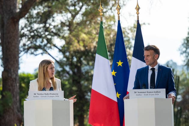Italian Prime Minister Giorgia Meloni and French President Emmanuel Macron during a press conference at the 36th Franco-Italian Summit in Antibes, France, on June 25, 2026. Laurent Coust, Pool Bestimage, Antibes, France  Copyright: xLaurentxCoust Pool BestimagexLaurentxCoust Pool Bestimagex