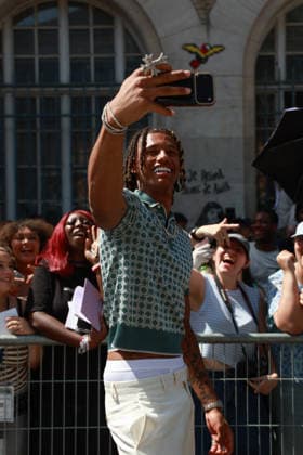 Diamant Blazi at the Amiri Men s Ready-to-Wear Spring Summer 2027 Collection fashion show during Paris Fashion Week, June 25, 2026 Florian Lavielle Bestimage Celebrities at the Amiri Men’s Ready-to-Wear Spring Summer 2027 Collection fashion show during Paris Fashion Week on June 25, 2026, Paris, France  Copyright: xFlorianxLaviellex xBestimagexFlorianxLaviellex xBestimagex