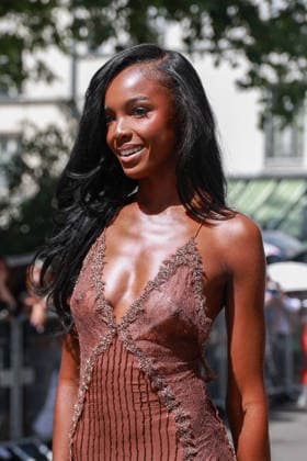 Leomie Anderson at the Amiri Men s Ready-to-Wear Spring Summer 2027 fashion show during Paris Fashion Week, June 25, 2026 Florian Lavielle Bestimage Celebrities at the Amiri Men’s Ready-to-Wear Spring Summer 2027 Collection fashion show during Paris Fashion Week on June 25, 2026, Paris, France  Copyright: xFlorianxLaviellex xBestimagexFlorianxLaviellex xBestimagex