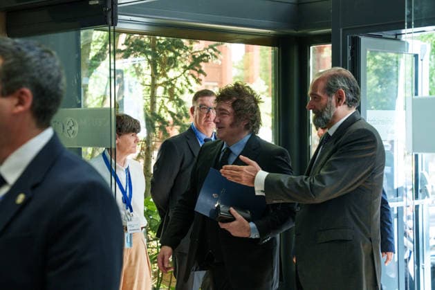 Javier Milei Attends the Presentation of the CEU María Cristina Summer Courses. Argentine President Javier Milei, accompanied by the director of the Summer Courses, Benigno Pendás, during the presentation of the CEU María Cristina Summer Courses at CEU San Pablo University on June 26, 2026, in Madrid, Spain. The second edition of the CEU María Cristina Summer Courses is a high-level academic and cultural forum organized by the San Pablo CEU University Foundation and CEU CEFAS, taking place from June 30 to July 15, 2026, in the historic setting of the Royal Escorial María Cristina University Center in San Lorenzo de El Escorial June 26, 2026 Madrid, Spain  Copyright: xMatiasxChiofalox 7623710