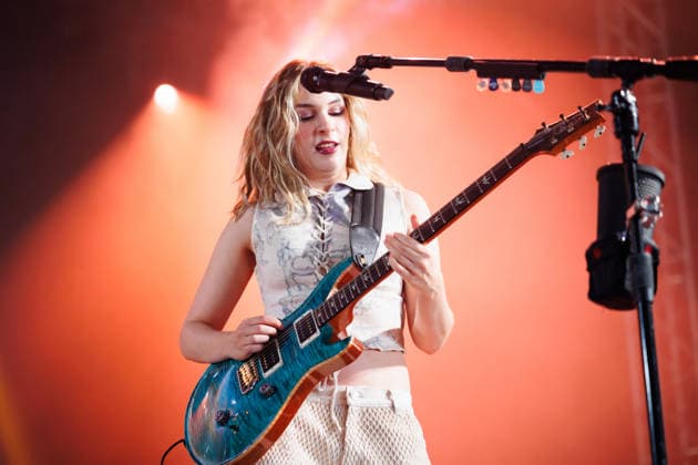The Warning live at Tons of Rock 2026 Oslo, Norway. 25th, June 2026. The Mexican hard rock band The Warning performs a live concert during the Norwegian music festival Tons of Rock 2026 in Oslo. Here guitarist and singer Daniela Villarreal is seen live on stage. Norway, Oslo  Copyright: xGonzalesxPhoto KetilxMartinsenx