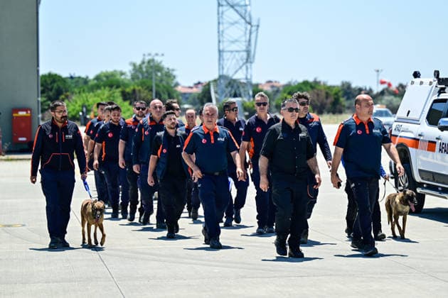 Plane carrying search and rescue and humanitarian aid teams from Turkiye to Venezuela set off ISTANBUL, TURKIYE - JUNE 26: Plane carrying Turkish search and rescue and humanitarian aid teams departs from Istanbul Ataturk Airport for Venezuela on June 26, 2026 in Istanbul, Turkiye. Cem Tekkesinoglu Anadolu Istanbul Turkey. Editorial use only. Please get in touch for any other usage.  Copyright: x2026xAnadoluxCemxTekkesinoglux