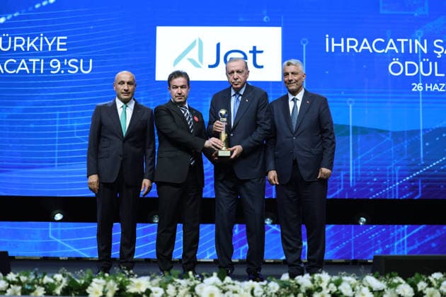 Turkish President Recep Tayyip Erdogan ISTANBUL, TURKIYE - JUNE 26: (----EDITORIAL USE ONLY - MANDATORY CREDIT - TURKISH PRESIDENCY MURAT CETINMUHURDAR HANDOUT - NO MARKETING NO ADVERTISING CAMPAIGNS - DISTRIBUTED AS A SERVICE TO CLIENTS----) Turkish President Recep Tayyip Erdogan presents awards to 10 export champion companies following his speech during the Turkish Exporters Assembly (TIM) 33rd General Assembly and Export Champions Awards Ceremony at the Halic Congress Center, on June 26, 2026, in Istanbul, Turkiye. TUR Presidency Murat Cetinmuhurdar Anadolu Istanbul Turkey. Editorial use only. Please get in touch for any other usage.  Copyright: x2026xAnadoluxTURxPresidency MuratxCetinmuhurdarx
