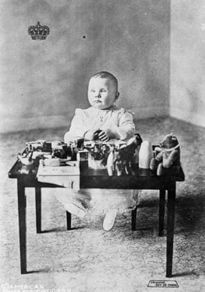 RECORD DATE NOT STATED Princess Juliana, future queen of the Netherlands, 1910 Princess Juliana, future queen of the Netherlands, 1910 Editorial use only. All other uses to be cleared with the copyright owner (World History Archive), in advance., WHA_116_0076.jpg, Princess Juliana; future queen; Netherlands; 1910; Dutch royalty; royal family; historical portrait; vintage photo; European monarchy; young princess; royal lineage; Dutch history; royal portrait; Dutch princess; Dutch monarchy; royal heritage; Dutch heritage; royal succession; royal bloodline; Dutch princess Juliana; Dutch queen; Dutch princess 1910; European royalty; Dutch royal family; Dutch princess portrait; Dutch princess Juliana portrait; Dutch princess historical photo; Du Copyright: xx