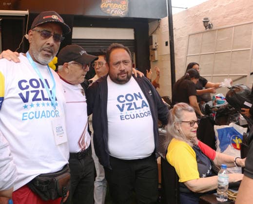 HUMANITARIAN AID COLLECTION CENTER FOR VENEZUELA Quito, Friday, June 26, 2026 Humanitarian aid collection center for the victims of the earthquakes in Venezuela, at the Cachapas el Félix restaurant, Dozens of Venezuelans and Ecuadorians came to drop off their donations. Photos: API, Rolando Enriquez, Quito, Pichincha, Ecuador. DIS CENTROACOPIOAYUDAAVENEZUELA 738e6e23efcd997810a09f40c9c0414d Copyright: xROLANDO-ENRIQUEZx