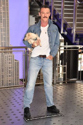 NEW YORK, NY - JUNE 26: Luke Evans Lights the Empire State Building in Partnership with the Stonewall Inn Gives Back Initiative and the Trevor Project to Celebrate New York City Pride 2026 on June 26, 2026 in New York City. Credit: AdMedia New York City USA  - ZUMAa123 20260626_zaa_a123_068 Copyright: xJohnxFyckex