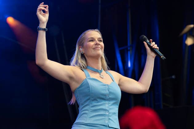 June 26, 2026, Klosters Serneus, Bündelti School, Gatschiefer Openair, Linda Fäh Klosters Serneus Bündelti School Graubünden Switzerland  Copyright: xJustPictures.ch AlexanderxRaemyx