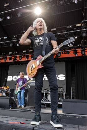June 26, 2026, Milwaukee, Wisconsin, U.S: Musician BOBBY FRISS during the Summerfest Music Festival in Milwaukee, Wisconsin Milwaukee U.S  - ZUMAs135 20260626_zap_s135_002 Copyright: xDanielxDeSloverx