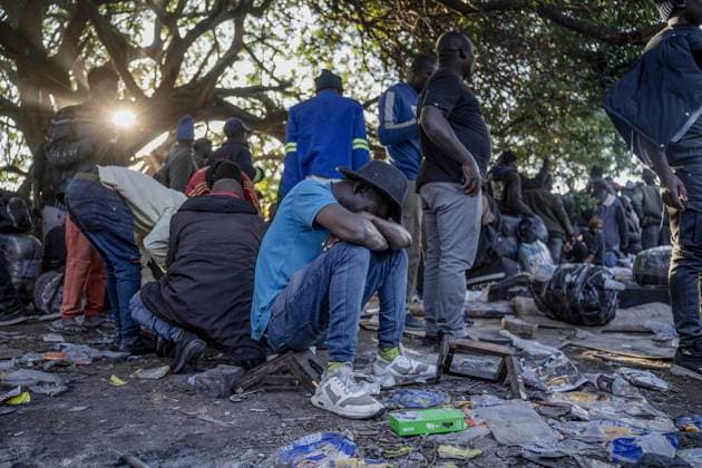 Undocumented Malawian migrants are being evacuated from South Africa KWAZULU-NATAL, SOUTH AFRICA - JUNE 26: Thousands of Malawian migrants are put on buses to return to their home country following a rise in xenophobic attacks and anti-immigrant protests in the city of Pietermaritzburg in KwaZulu-Natal province, South Africa, on June 26, 2026. Ihsaan Haffejee Anadolu KwaZulu-Natal South Africa. Editorial use only. Please get in touch for any other usage.  Copyright: x2026xAnadoluxIhsaanxHaffejeex