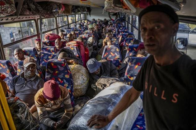 Undocumented Malawian migrants are being evacuated from South Africa KWAZULU-NATAL, SOUTH AFRICA - JUNE 26: People are seen on the bus as thousands of Malawian migrants were put on buses to return to their home country following a rise in xenophobic attacks and anti-immigrant protests in the city of Pietermaritzburg in KwaZulu-Natal province, South Africa, on June 26, 2026. Ihsaan Haffejee Anadolu KwaZulu-Natal South Africa. Editorial use only. Please get in touch for any other usage.  Copyright: x2026xAnadoluxIhsaanxHaffejeex