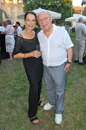 Bad Hersfelder Festspiele - Premiere Parzival. Hans-Joachim Heist und Daniela Ziegler anläßlich der Premiere von Parzival im Rahmen der Bad Hersfelder Festspiele am 26.06.2026 in der Stiftsruine Bad Hersfeld. 20260626MWI130609 *** Bad Hersfeld Festival: Premiere of *Parzival*—Hans Joachim Heist and Daniela Ziegler at the premiere of *Parzival* as part of the Bad Hersfeld Festival on June 26, 2026, at the Stiftsruine in Bad Hersfeld 20260626MWI130609