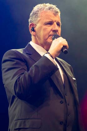 Semino Rossi live at the Gatschiefer Volks und Schlager Open-Air Festival in Prättigau at the Open Air Arena at the Bündelti School in Klosters, June 26, 2026 Foto:xA.xRaemyx xFuturexImagex gatschiefer_openair_6637