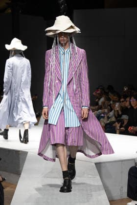 Comme des Garçons Men s Ready-to-Wear Spring Summer 2027 Collection Fashion Show during Paris Fashion Week, June 26, 2026 Comme Des Garcons Men’s Ready-to-Wear Spring Summer 2027 Collection Fashion Show at Paris Fashion Week, June 26, 2026, Paris, France  Copyright: xAgencex xBestimagexAgencex xBestimagex