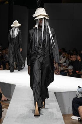 Comme des Garçons Men s Ready-to-Wear Spring Summer 2027 Collection Fashion Show during Paris Fashion Week, June 26, 2026 Comme Des Garcons Men’s Ready-to-Wear Spring Summer 2027 Collection Fashion Show at Paris Fashion Week, June 26, 2026, Paris, France  Copyright: xAgencex xBestimagexAgencex xBestimagex