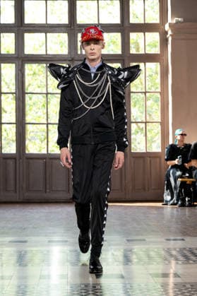 Junya Watanabe Men s Ready-to-Wear Spring Summer 2027 Collection Fashion Show at Paris Fashion Week, June 26, 2026 Junya Watanabe Men’s Ready-to-Wear Spring Summer 2027 Collection Fashion Show at Paris Fashion Week, June 26, 2026, Paris, France  Copyright: xAgencex xBestimagexAgencex xBestimagex