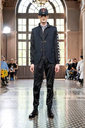 Junya Watanabe Men s Ready-to-Wear Spring Summer 2027 Collection Fashion Show at Paris Fashion Week, June 26, 2026 Junya Watanabe Men’s Ready-to-Wear Spring Summer 2027 Collection Fashion Show at Paris Fashion Week, June 26, 2026, Paris, France  Copyright: xAgencex xBestimagexAgencex xBestimagex